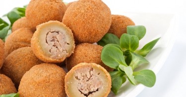Prodotti tipici marchigiani: le olive ascolane - Enjoy Food & Wine